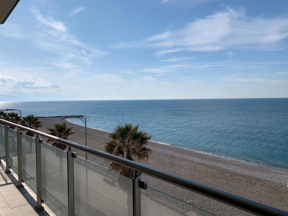 Appartement La Porta Delle Eolie à Capo dʼOrlando Extérieur photo