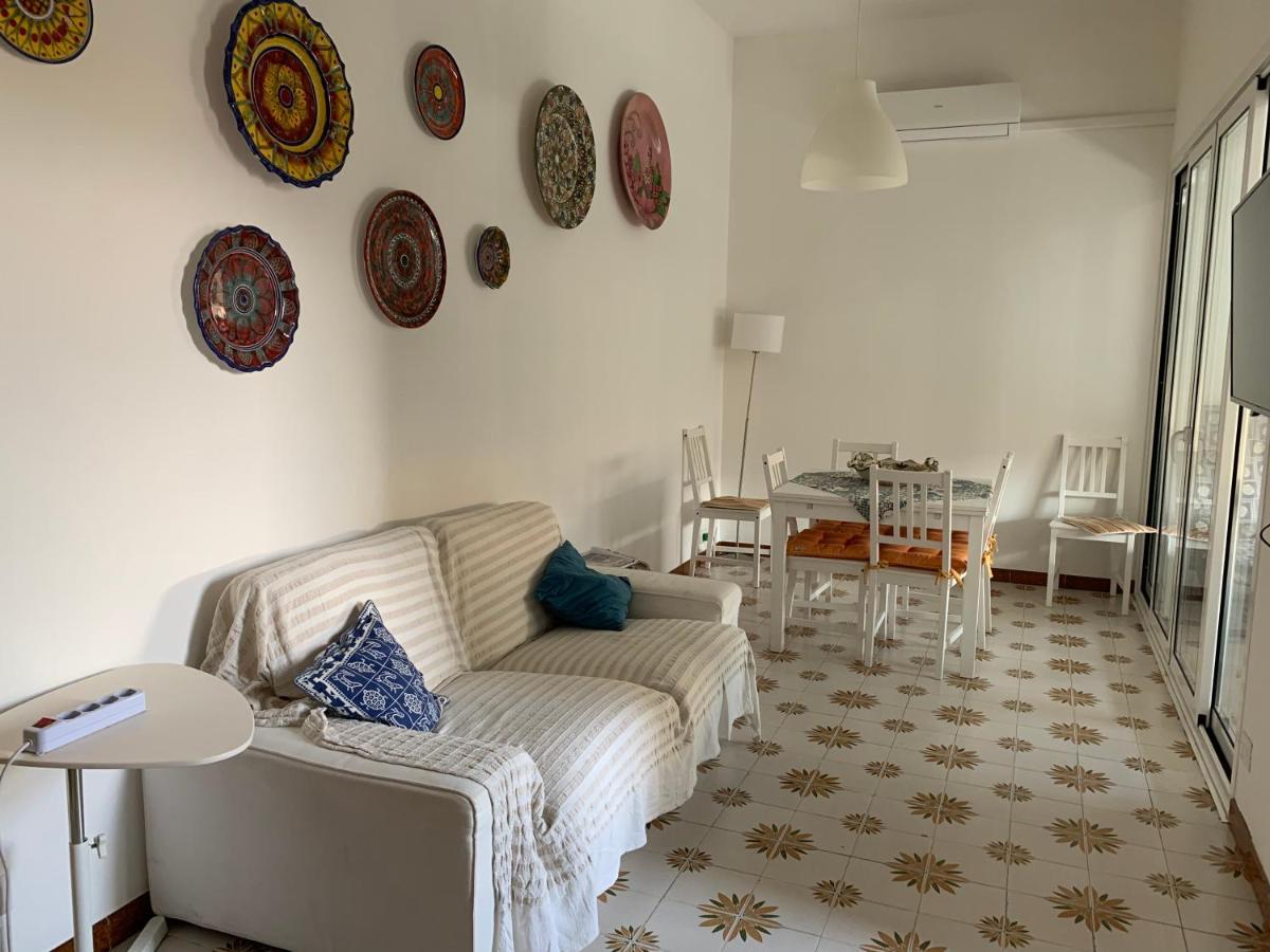 Appartement La Porta Delle Eolie à Capo dʼOrlando Extérieur photo